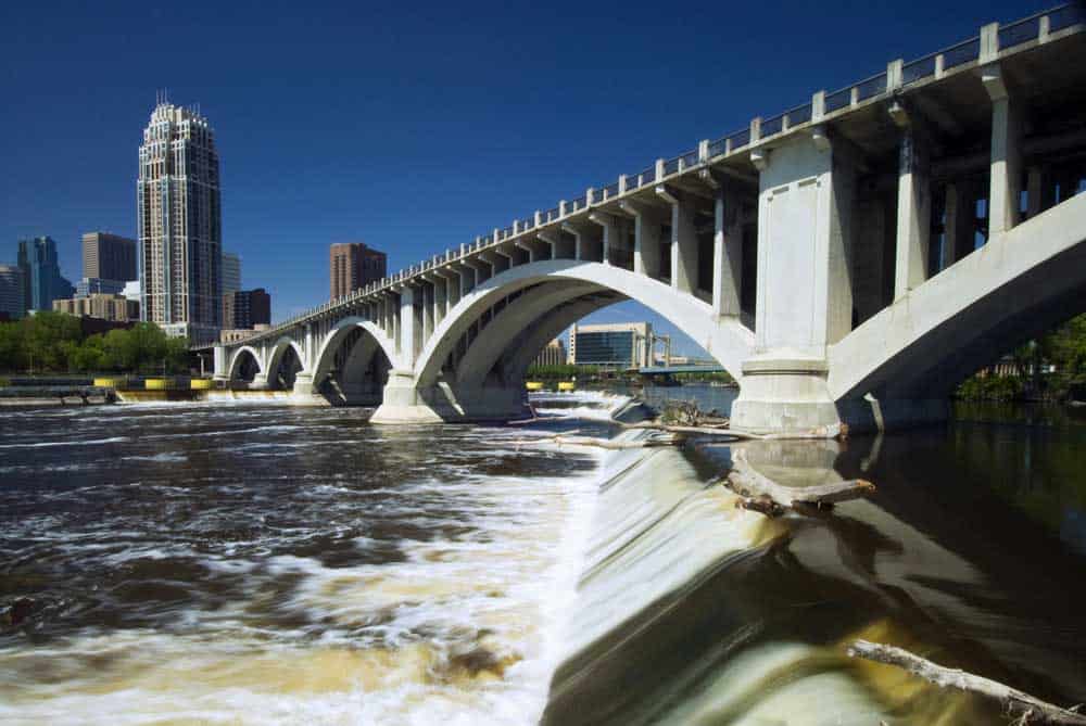 Minneapolis-St. Paul Ansicht vom Fluss