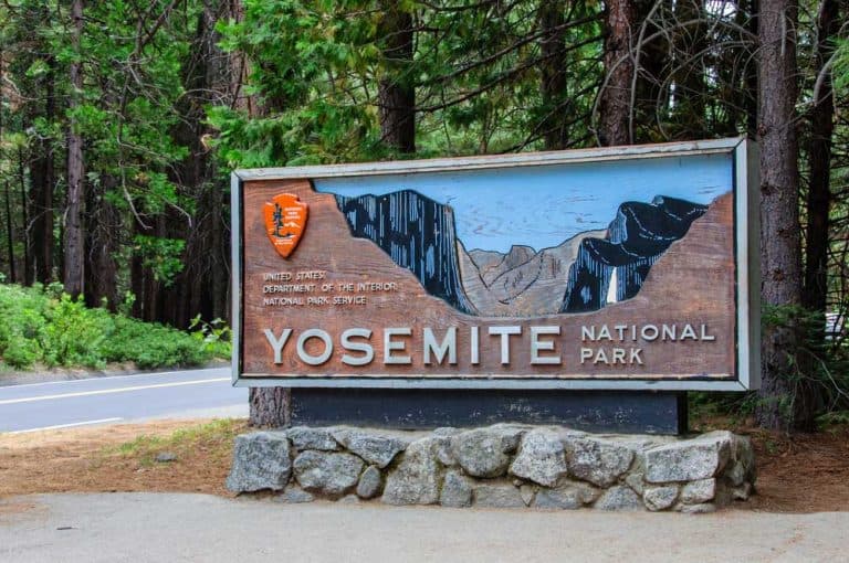 With your ESTA to the Yosemite National Park